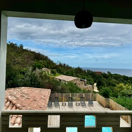 Mare E Machja Avec Piscine Et Vue