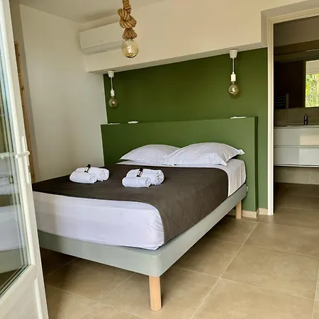 Mare E Machja Avec Piscine Et Vue Villa *