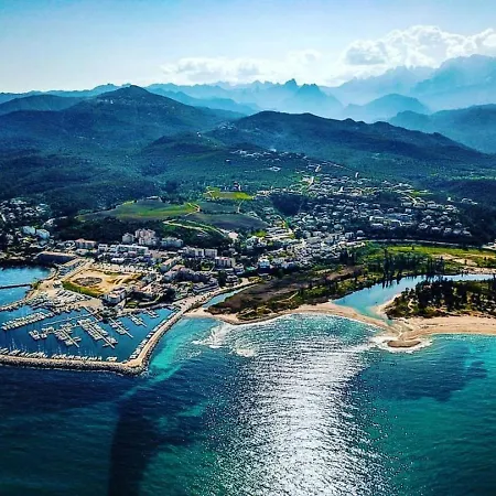 Villa Mare E Machja Avec Piscine Et Vue *