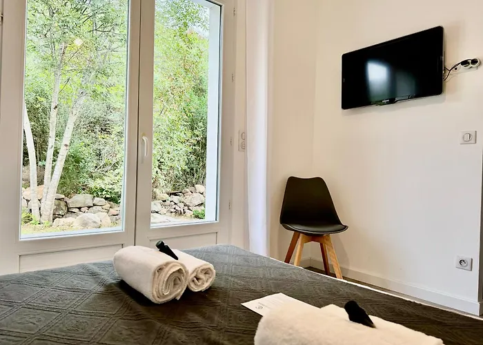 Mare E Machja Avec Piscine Et Vue Villa